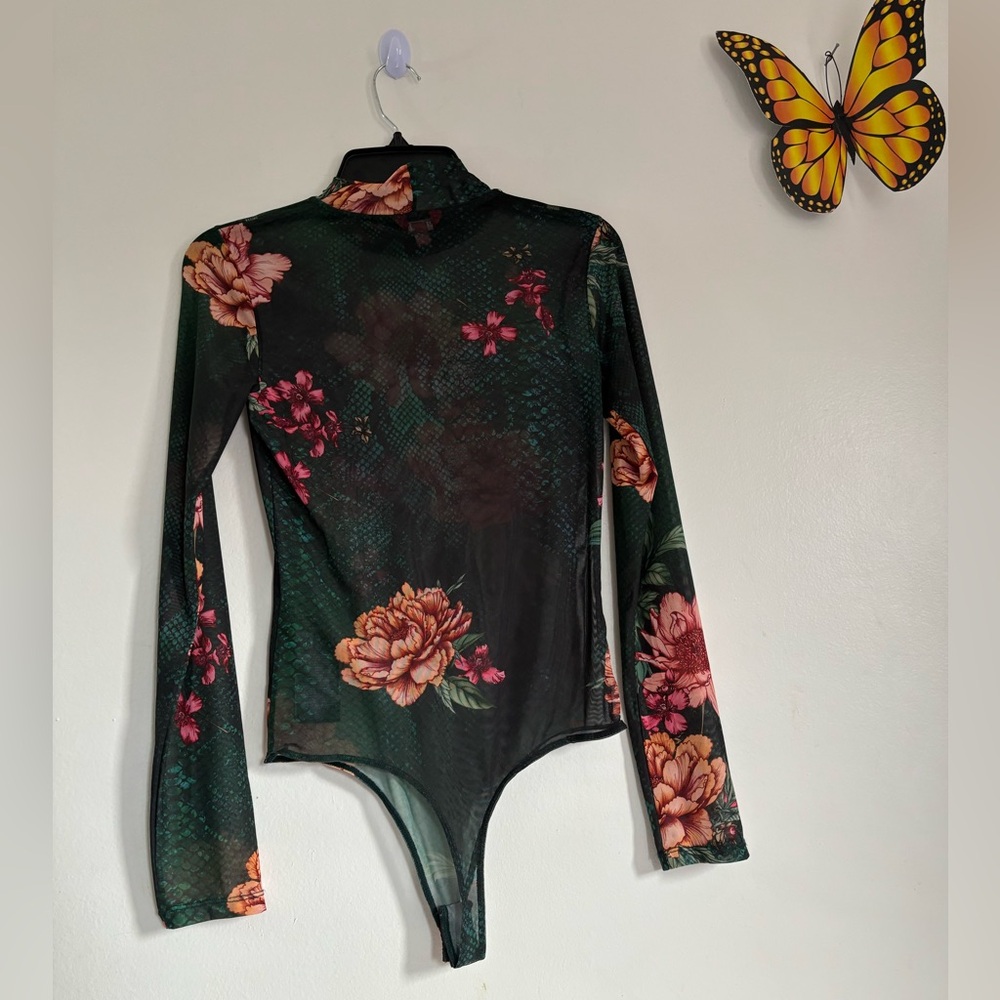 Guess Floral Patterned Bodysuit - Picture 3 of 3